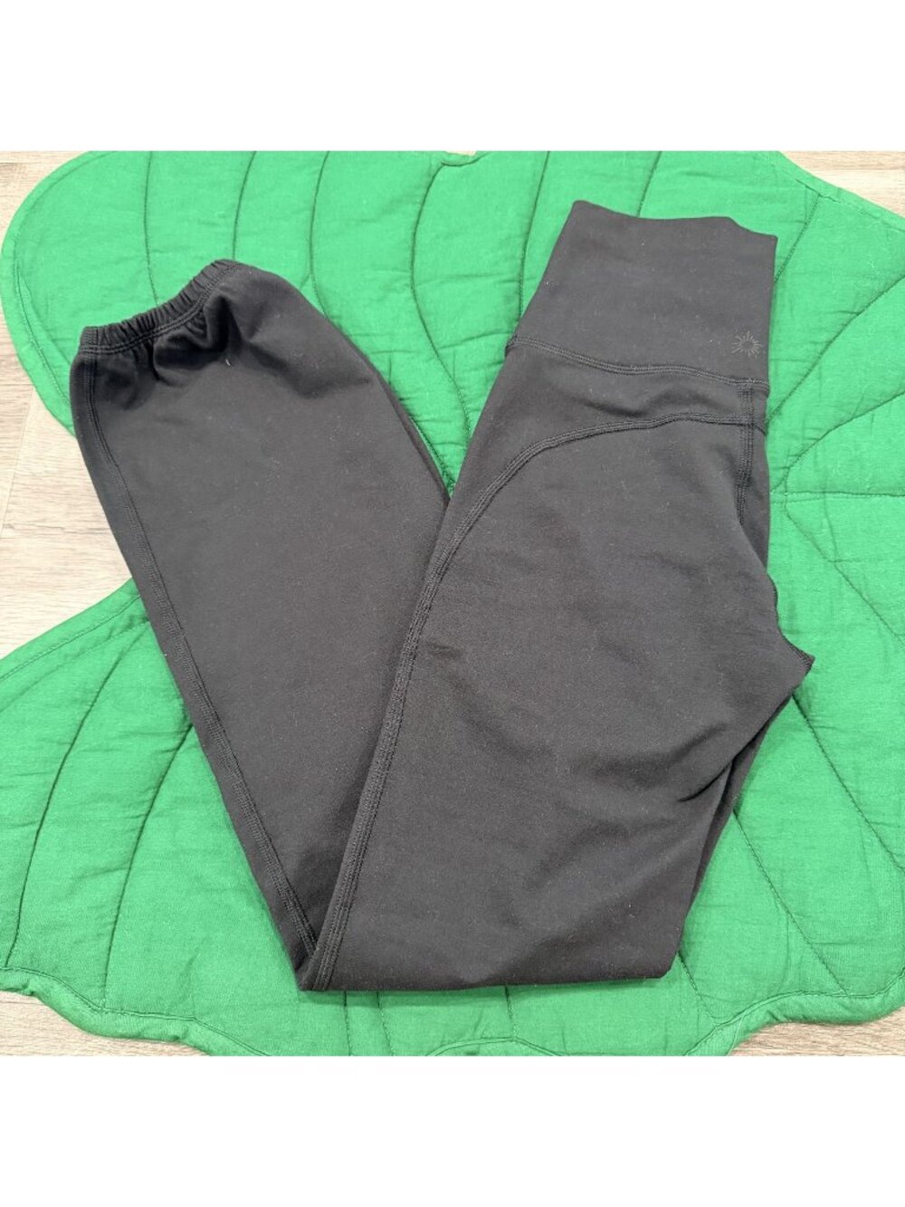 Aerie Offline Womens XS Black High Waist Cinch Ankle Pant